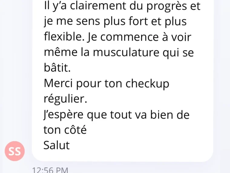 Message de Homme de 74 ans, à New York : Il y a clairement du progrès et je me sens plus fort et plus flexible. Je commence à voir même la musculature qui se bâtit.